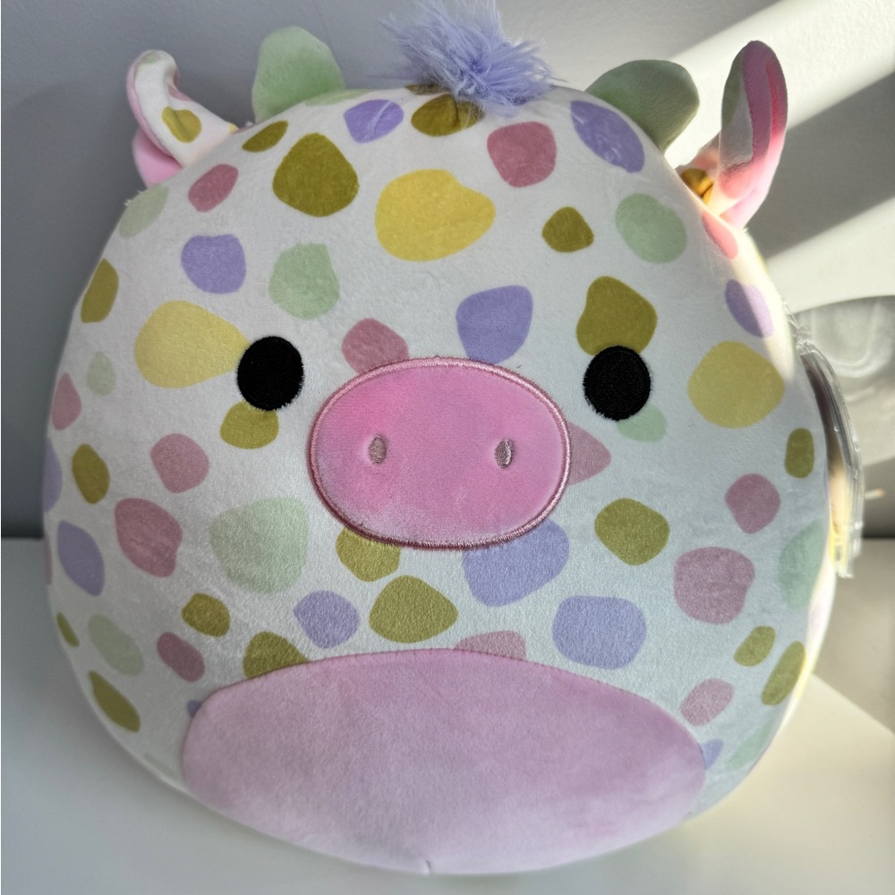 Select Series Lalinda the Giraffe Squishmallow